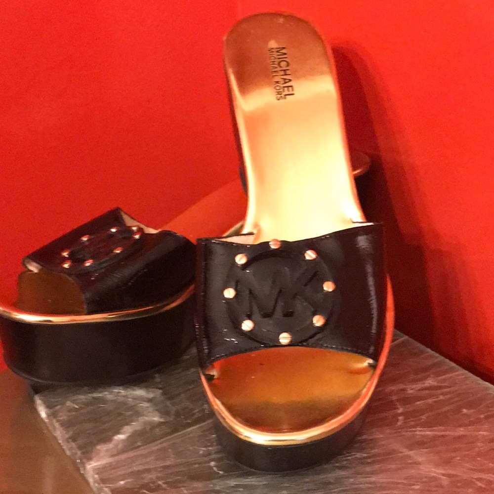 Michael Kors Black Platform Sandals Sz 10M